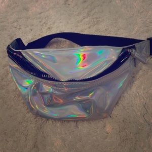 Holographic Fannypack